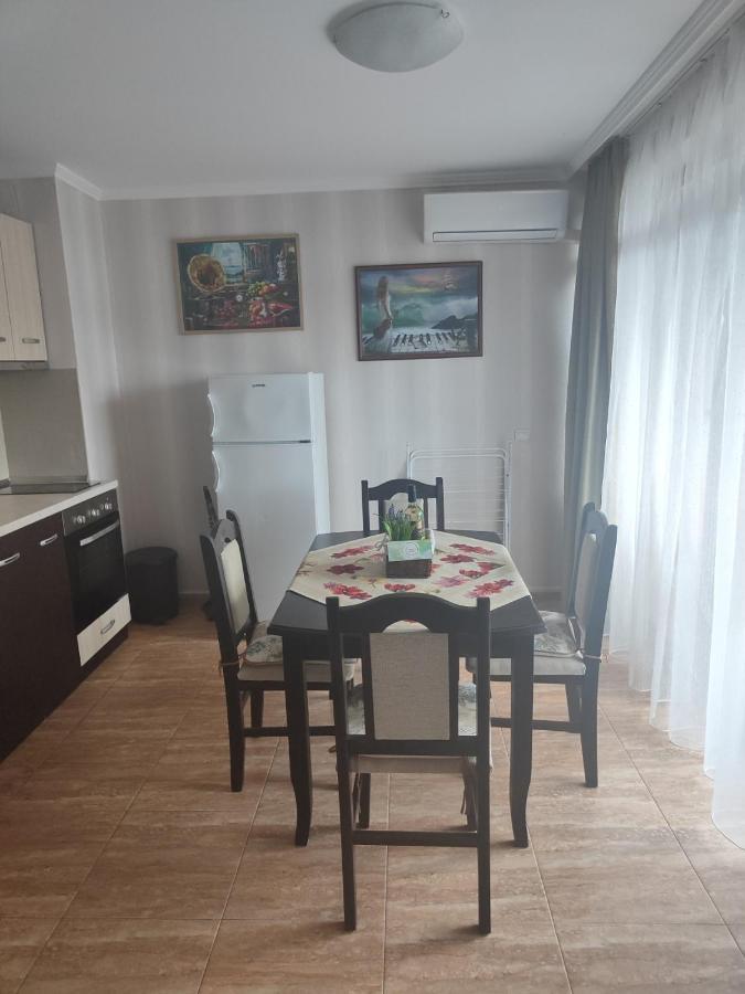 Jacky'S Apartament - Апартамент В Свети Влас Buitenkant foto