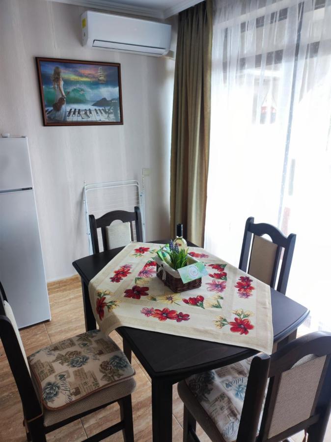 Jacky'S Apartament - Апартамент В Свети Влас Buitenkant foto