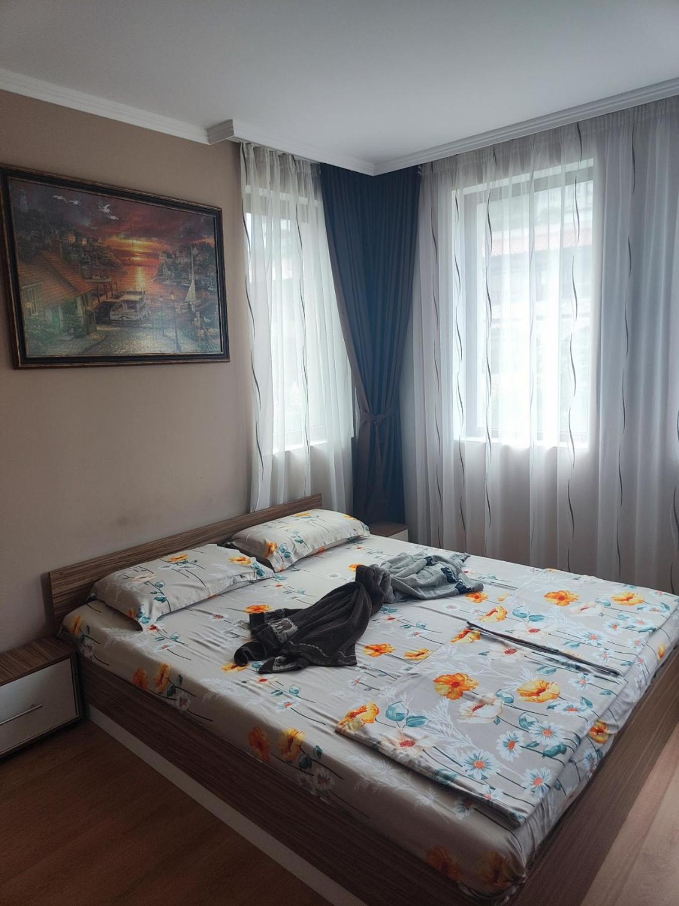 Jacky'S Apartament - Апартамент В Свети Влас Buitenkant foto