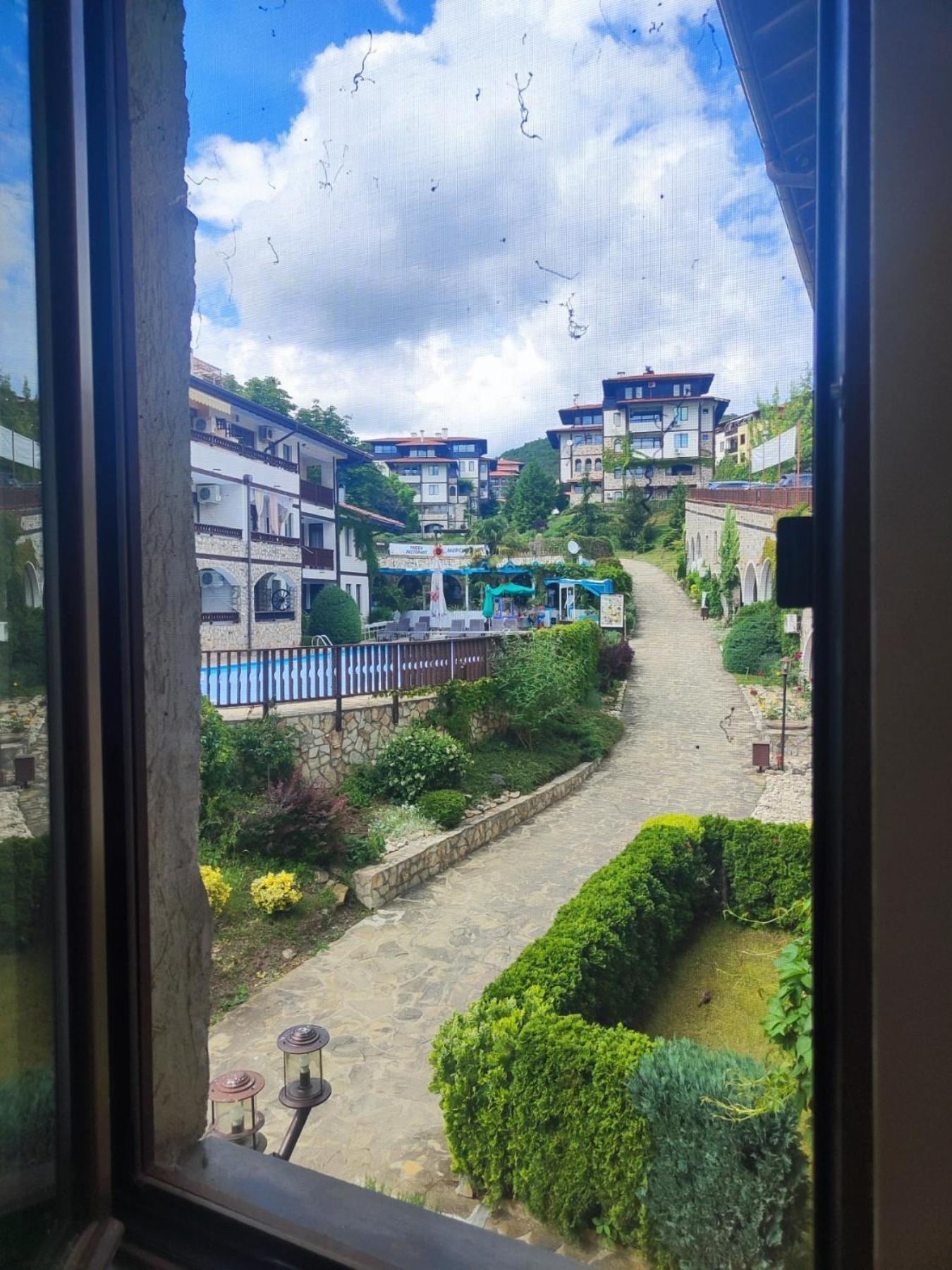 Jacky'S Apartament - Апартамент В Свети Влас Buitenkant foto